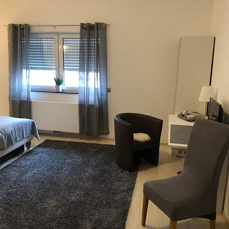 Pension Am Roemerhof Münzenberg 외부 사진